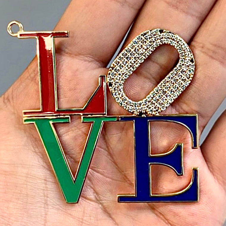 Love Pendant with Pavé Diamond “O”