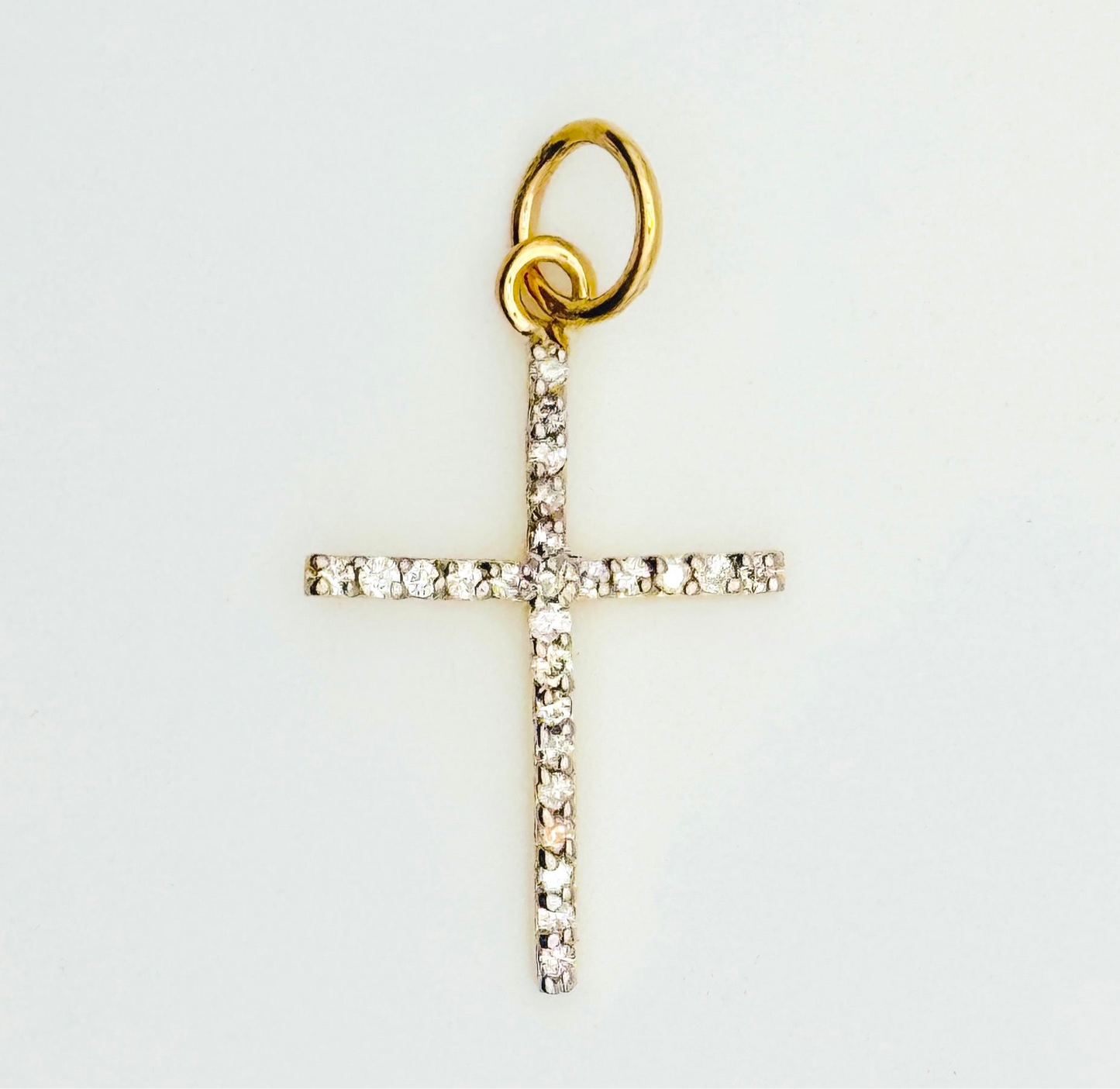 Pavé Diamond Cross Pendant