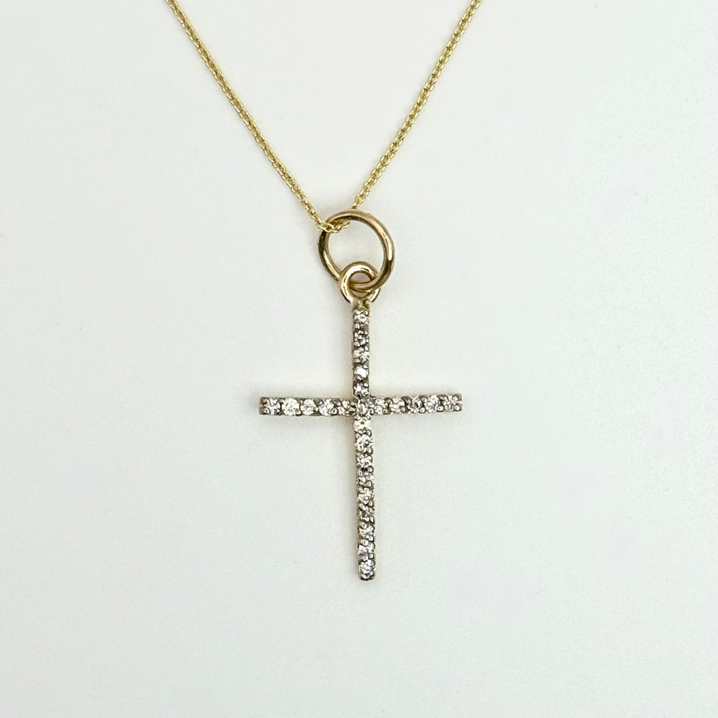 Pavé Diamond Cross Pendant
